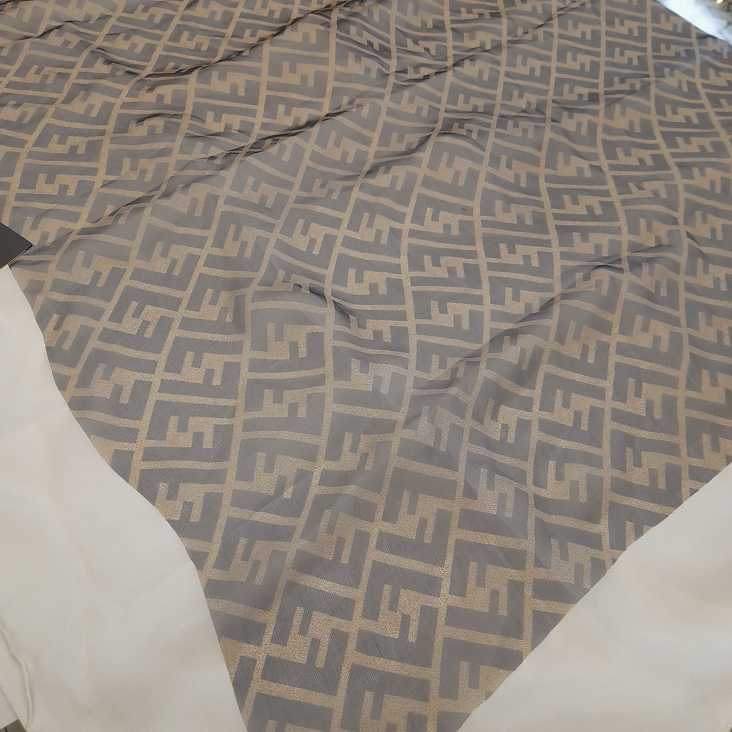 Foulard Fendi
