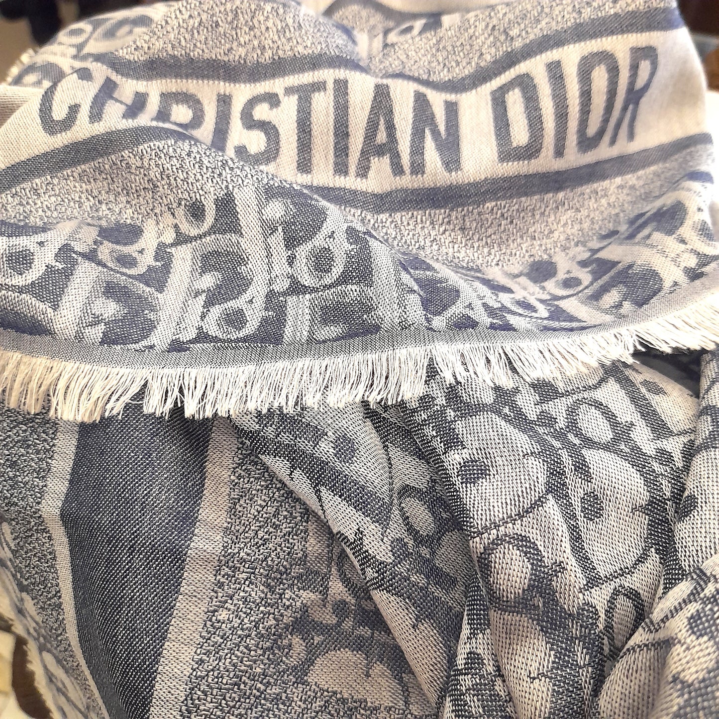 Pashmina Christian DIor