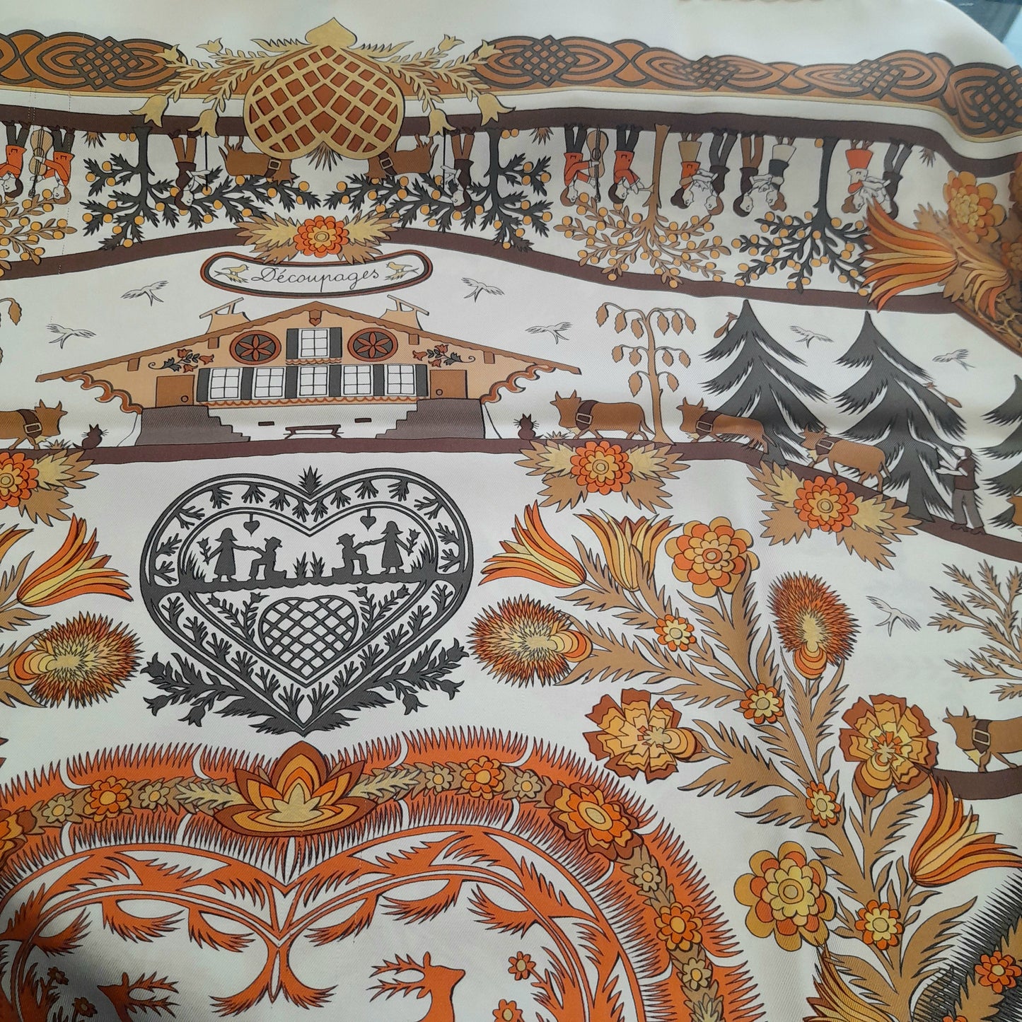 Foulard Hermès Découpages