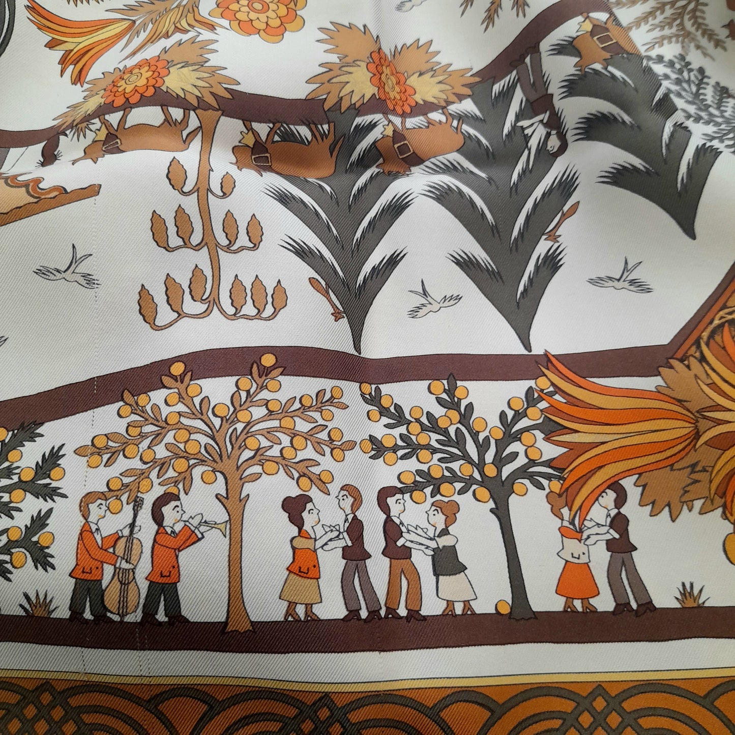 Foulard Hermès Découpages