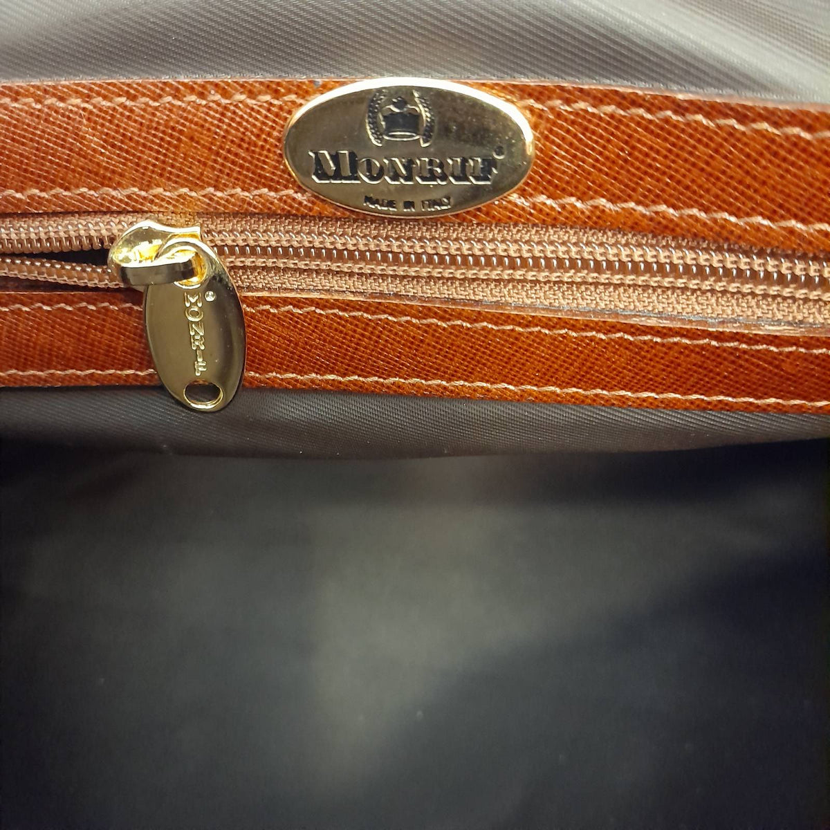 Borsa Monrif