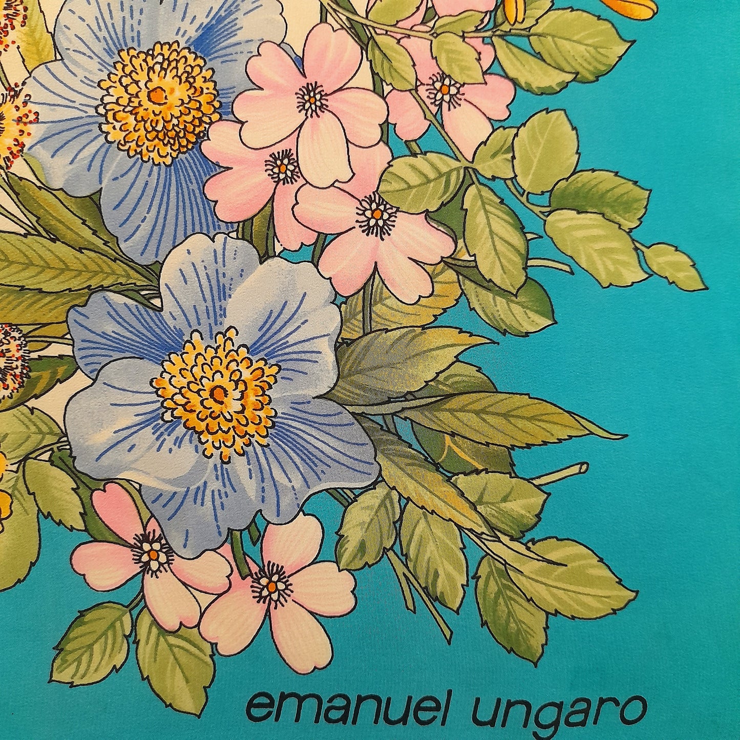 Foulard Emanuel Ungaro