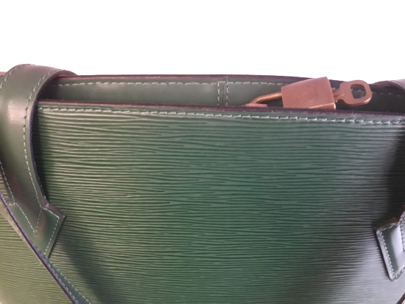 Borsa Louis Vuitton Lussac in Cuir Epi verde